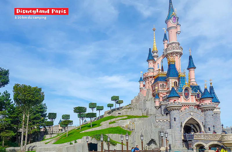 Ch�teau de la Belle au Bois Dormant � Disneyland Paris, Marne-la-Vall�e, pr�s du camping.
