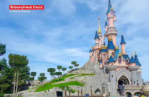 Ch�teau de la Belle au Bois Dormant � Disneyland Paris, Marne-la-Vall�e, pr�s du camping.